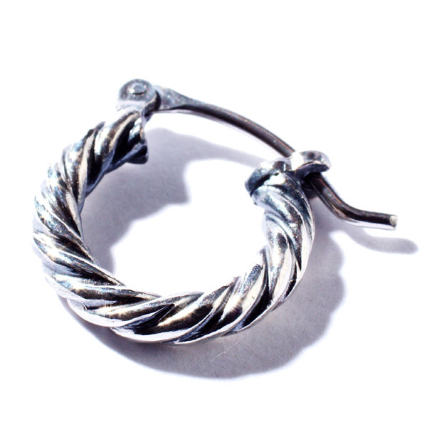 RUDEGALLERY / TWIST PIERCE (SIL) RUDEGALLERY / TWIST PIERCE (SIL)