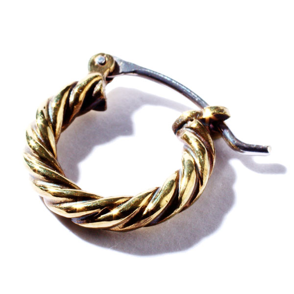 RUDEGALLERY / TWIST PIERCE (GOLD) RUDEGALLERY / TWIST PIERCE (GOLD)