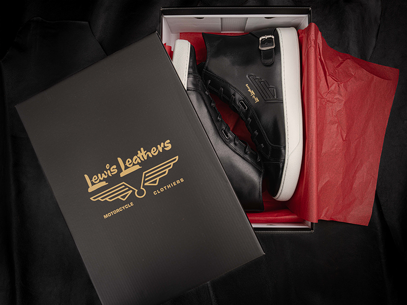 Lewis Leathers / Embossed Lewis Leathers Sneakers (BK)