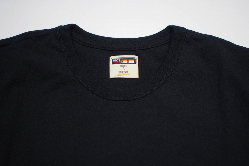 LOST CONTROL / Relax S/S TEE (BK)