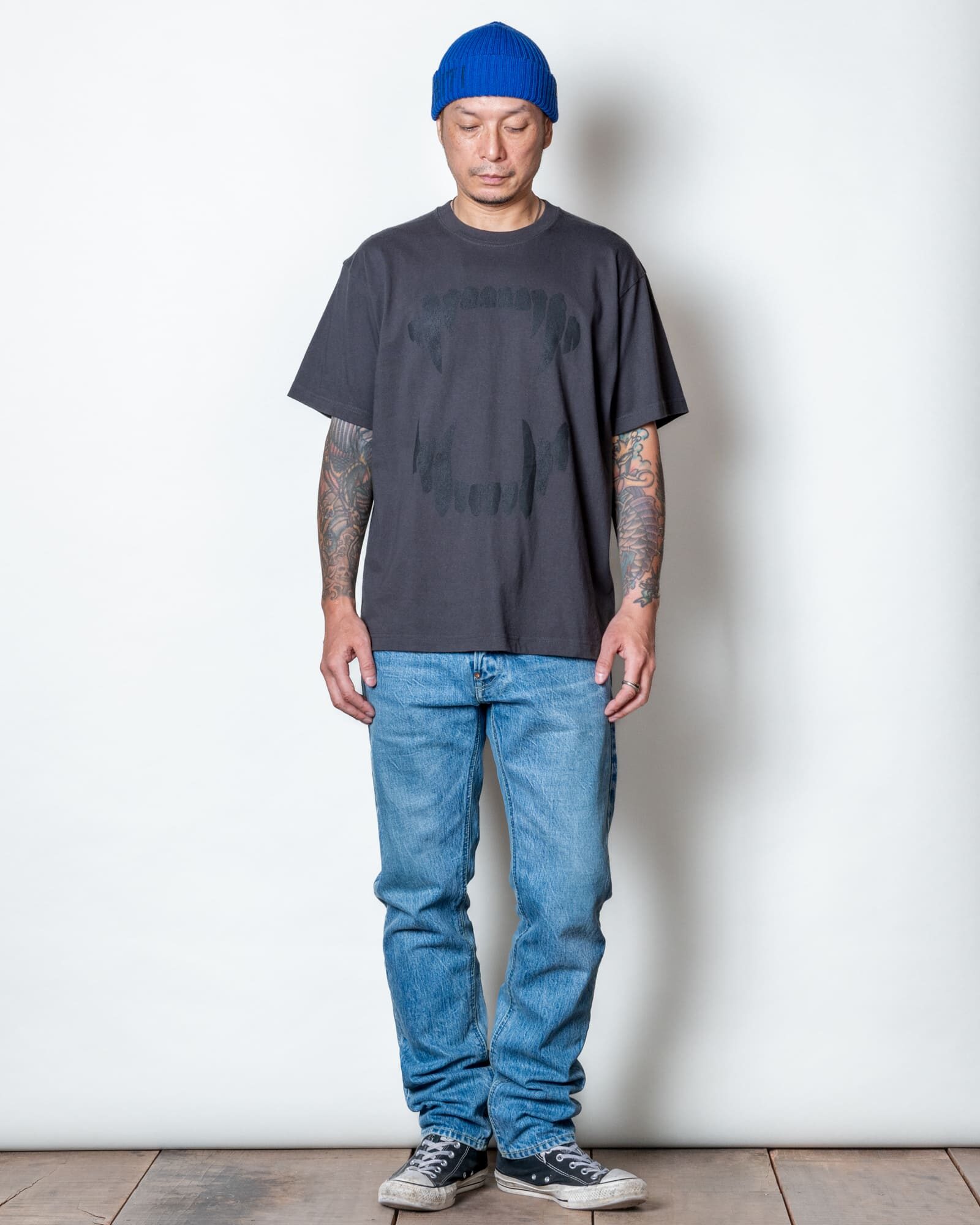 GERUGA / PRINT T-SHIRS- 牙-(LIGHT BK)
